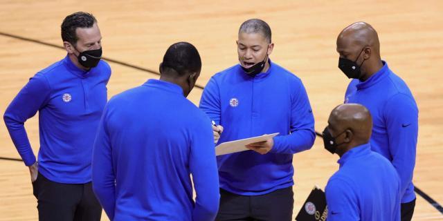Ty-Lue-210914-scaled-e1631634227487-1536x768.jpg